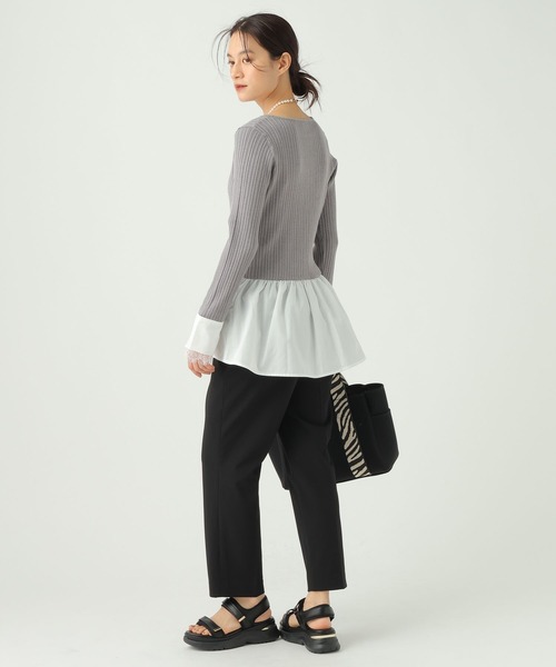 Elura（エルーラ）の「異素材切り替えフリルプルオーバー/659642（ニット/セーター・レディース・ホワイト/ライトグレー/ネイビー・FREE）」の11枚目の写真