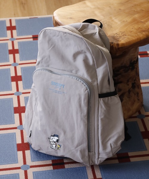 SNOOPY（スヌーピー）の「SNOOPY スヌーピー リュック 軽量 折りたたみ（バックパック/リュック・レディース・ブラック/グレー・FREE）」の2枚目の写真