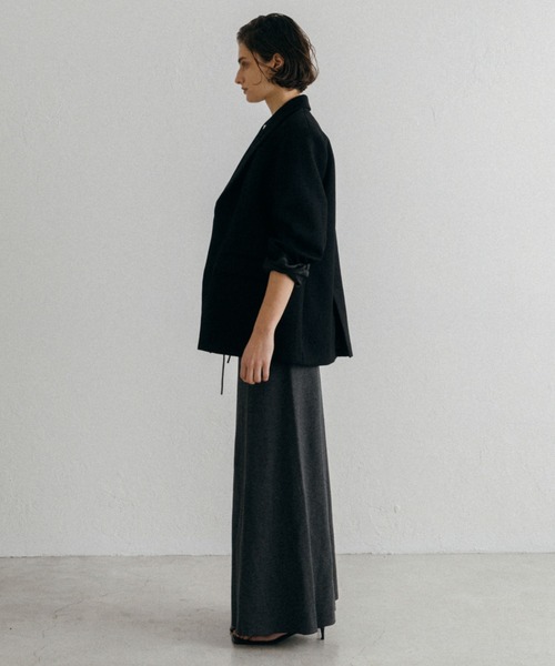 CREDONA（クレドナ）の「THERMAL SKIRT/サーマルスカート（スカート・レディース・アイボリー/グレー・FREE）」の8枚目の写真