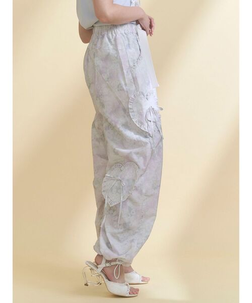 merry jenny（メリージェニー）の「フリルミリタリーカーゴパンツ（カーゴパンツ・レディース・その他1/ピンク/ライトブルー・FREE）」の7枚目の写真