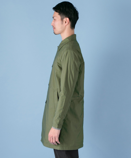 URBAN RESEARCH（アーバンリサーチ）の「UR コットンストレッチタイプライターコート（ステンカラーコート・メンズ・オフホワイト/カーキ/ベージュ/ネイビー・MEDIUM/LARGE）」の9枚目の写真