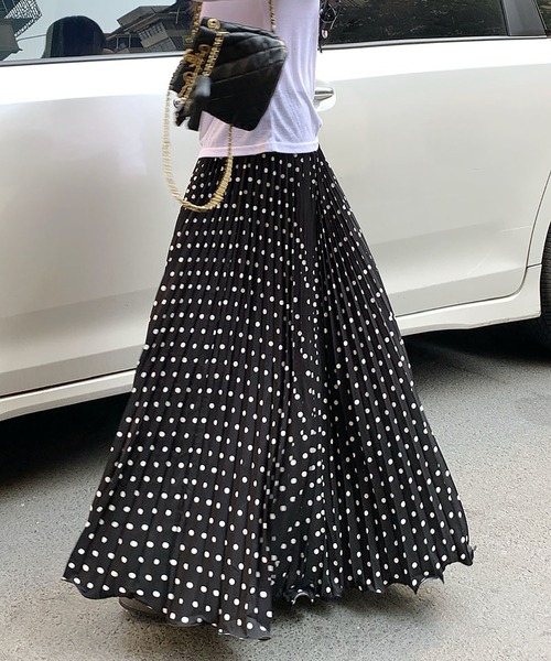 LAFFMO（ラフモ）の「プリントプリーツロングスカート（スカート・レディース・ベージュ/ブラック・F）」の9枚目の写真
