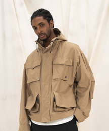 KALAPATTHAR（カラパタール）の「CN Stormproof Utility Hooded Shell Jacket - BEIGE（ナイロンジャケット）」