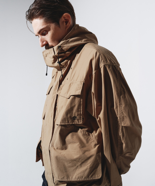 KALAPATTHAR(カラパタール)の「CN Stormproof Utility Hooded Shell Jacket - BEIGE(ナイロンジャケット・メンズ・その他・LARGE/MEDIUM)」の1枚目の写真
