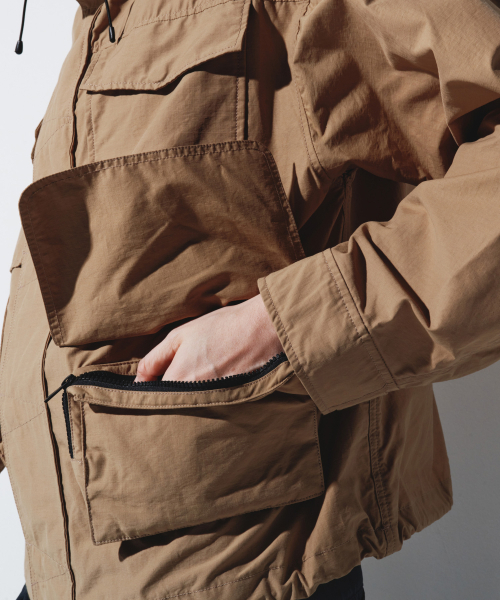 KALAPATTHAR(カラパタール)の「CN Stormproof Utility Hooded Shell Jacket - BEIGE(ナイロンジャケット・メンズ・その他・LARGE/MEDIUM)」の3枚目の写真
