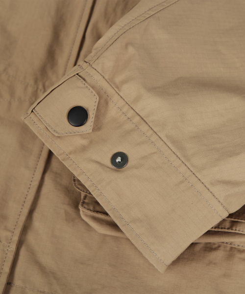 KALAPATTHAR(カラパタール)の「CN Stormproof Utility Hooded Shell Jacket - BEIGE(ナイロンジャケット・メンズ・その他・LARGE/MEDIUM)」の7枚目の写真