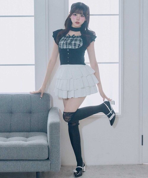 OLIVE des OLIVE(オリーブデオリーブ)の「【Belle Charme】Frill Sleeves Choker Rib Knit(ニット/セーター・レディース・ブラック/オフホワイト/ベージュ・FREE)」の7枚目の写真