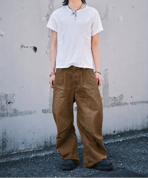 CONZ(コンズ)の「【人気アイテム】duck double knee curved leg pants/バレルレッグシルエット/バルーンシルエット/ダブルニー/ダックパンツ/NVRFRGT(デニムパンツ・メンズ・グレー/カーキ/ブラック/ホワイト/ピンク/ライトブラウン/ベージュ・1/3/2/4)」の4枚目の写真
