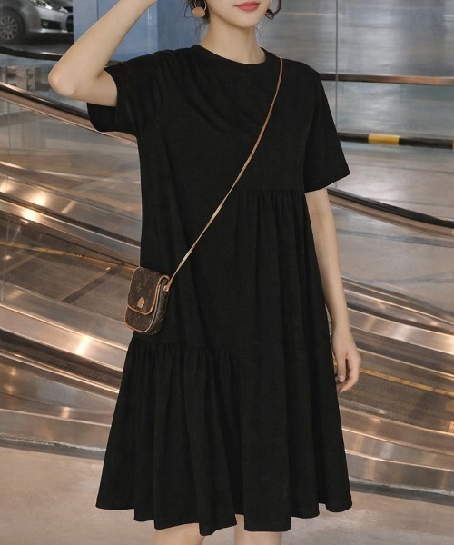 SallyLunn（サリーラン）の「アシンメトリー切り替えギャザーワンピース（ワンピース・レディース・ブラック/グレー・MEDIUM/LARGE）」の2枚目の写真