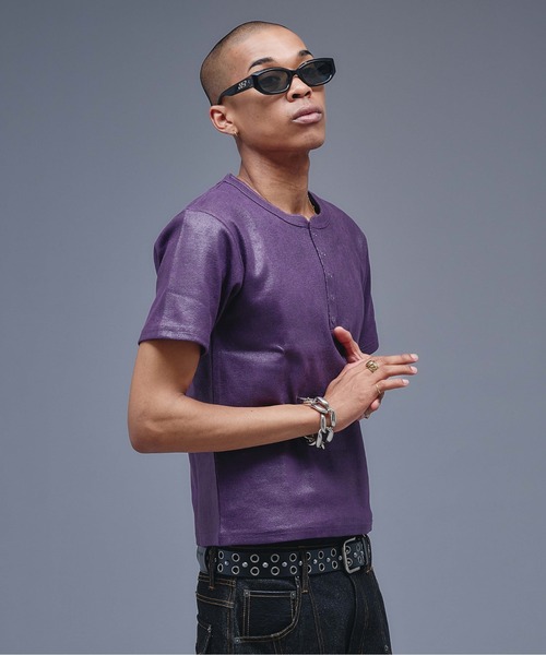 ANDER HUNK(アンダーハンク)の「Coated Henry neck Rib T-shirt / コーティングヘンリーネックリブTシャツ(Tシャツ/カットソー・メンズ・ブラック/パープル・MEDIUM/LARGE)」の21枚目の写真