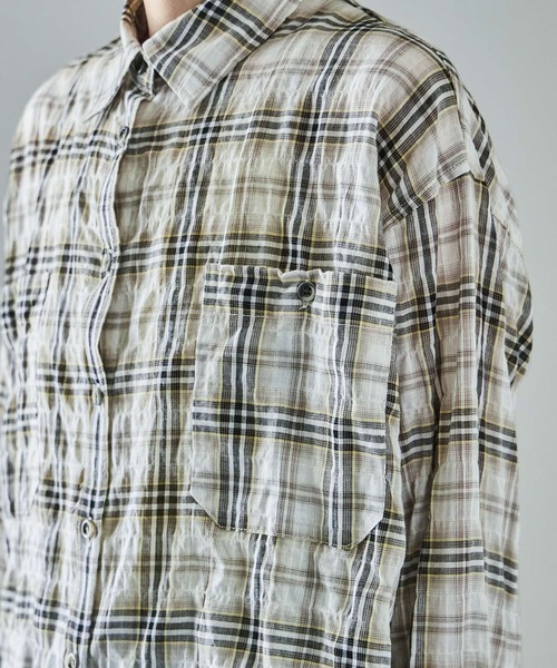 Fashion Letter(ファッションレター)の「オーバーサイズ先染めシアーチェックタックシャツ(シャツ/ブラウス・レディース・ベージュ/ネイビー/ブラック・M)」の9枚目の写真