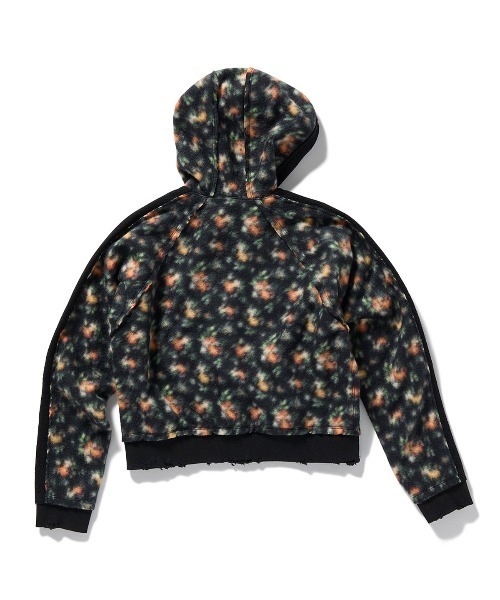 PERVERZE(パーバーズ)の「Floral Hoodie(パーカー・レディース・ホワイト/ブラック・FREE)」の4枚目の写真