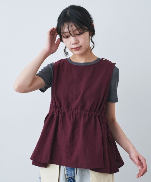 mensha!(メンシャ)の「MEKEARISA×mensha! ガーゼでドレスアップ! ペプラムノースリーブトップス(その他トップス・レディース・ワイン/ホワイト/ブラック・M/L/LL)」の1枚目の写真