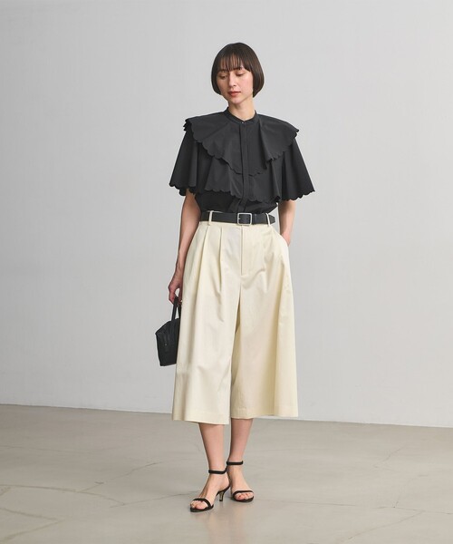 UNITED ARROWS(ユナイテッドアローズ)の「スカラップ フリル ブラウス ‐はっ水 UVカット 防しわ ウォッシャブル‐(シャツ/ブラウス・レディース・ブラック/ネイビー/ホワイト・FREE)」の21枚目の写真