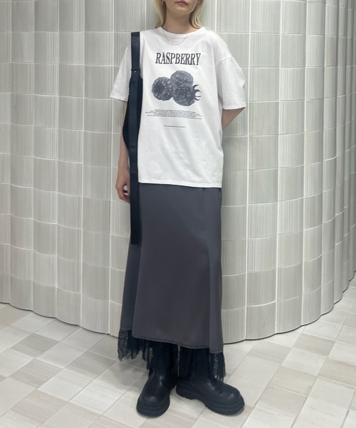 Ameri（アメリ）の「＜ ZOZOTOWN限定 ＞ LACE LAYERED NARROW SKIRT（スカート・レディース・ピンク/チャコールグレー/カーキ・SMALL/MEDIUM）」の8枚目の写真