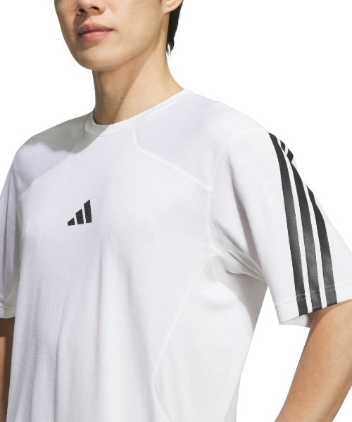 adidas(アディダス)の「【別注】adidas アディダス テック エッセンシャルズ クールセンサー スリーストライプス グラフィック 半袖Tシャツ 限定コラボ(Tシャツ/カットソー・メンズ・ホワイト/ブルー/ブラック・S/M/L/LL/3L)」の6枚目の写真
