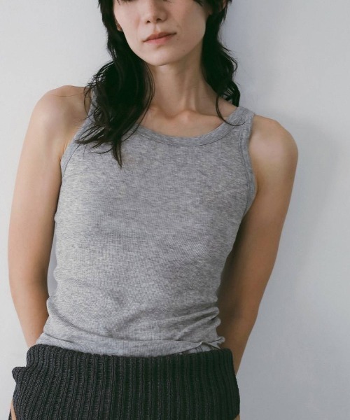anuke(アンヌーク)の「Wool Rib Tanktop 62610614(Tシャツ/カットソー・メンズ・ブラウン/グレー/オフホワイト・FREE)」の10枚目の写真