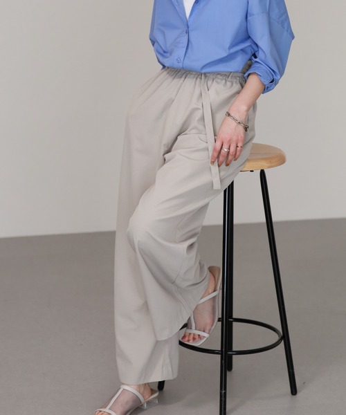 laulea(ラウレア)の「laulea接触冷感 吸水速乾ワイドパンツ(その他パンツ・レディース・キナリ/ライトグレー/モカ/ブラック・M/L)」の3枚目の写真
