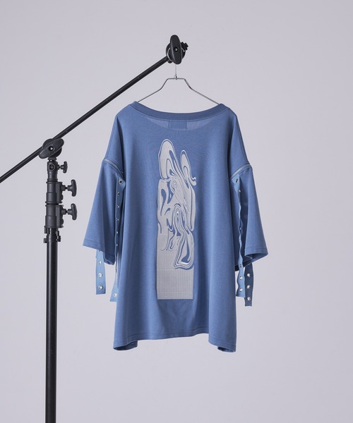 狐独(コドク)の「カットアウトハトメ刺繍Tシャツ(Tシャツ/カットソー・メンズ・ブラック/オフホワイト/ブルー・LARGE/MEDIUM)」の18枚目の写真