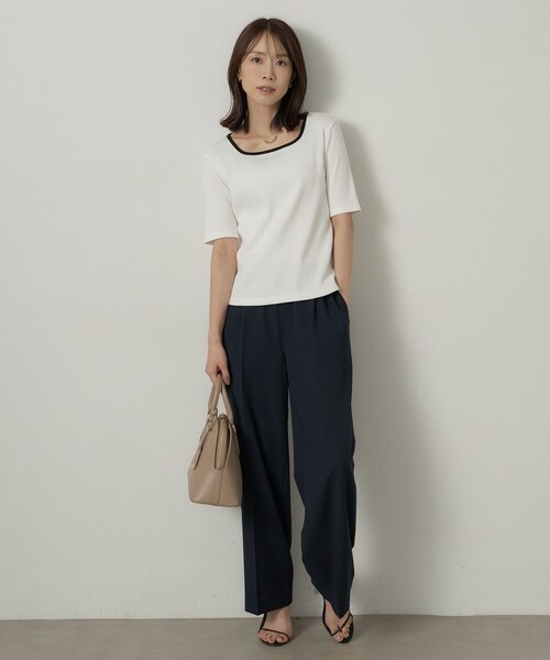 UNTITLED(アンタイトル)の「【二の腕カバー】スクエアネックテレコプルオーバー(Tシャツ/カットソー・レディース・オフホワイト/ブラック/カーキ・00/02/04/44/48/50)」の6枚目の写真