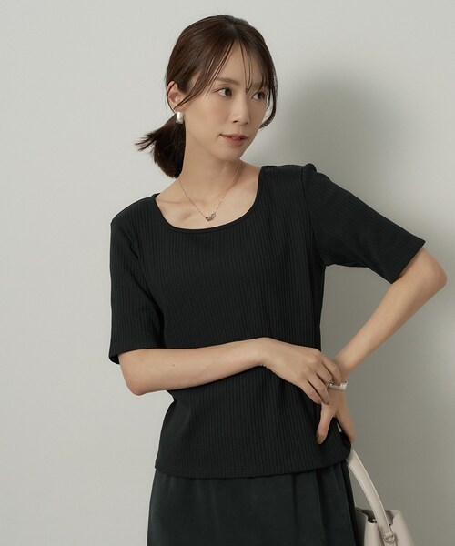 UNTITLED(アンタイトル)の「【二の腕カバー】スクエアネックテレコプルオーバー(Tシャツ/カットソー・レディース・オフホワイト/ブラック/カーキ・00/02/04/44/48/50)」の10枚目の写真