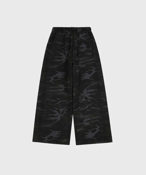 UPDRAFT（アップドラフト）の「CAMO PRINT WIDE TRACK PANTS [BLACK]（スウェットパンツ・レディース・その他・FREE）」の4枚目の写真