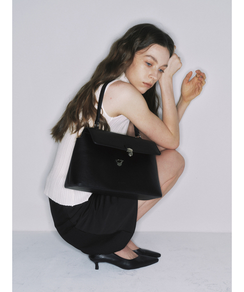 DENU（デヌ）の「Sac26 Bag [Black]（ショルダーバッグ・レディース・その他・FREE）」の2枚目の写真