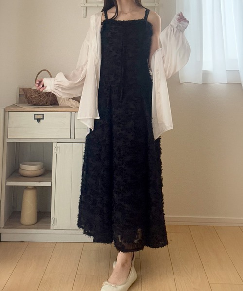 junoah（ジュノア）の「フリンジジャガードキャミワンピース（ワンピース・レディース・ブラック/アイボリー/ピンク・SMALL/LARGE/MEDIUM）」の12枚目の写真