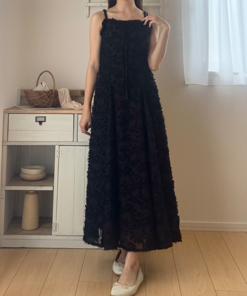 junoah（ジュノア）の「フリンジジャガードキャミワンピース（ワンピース・レディース・ブラック/アイボリー/ピンク・SMALL/LARGE/MEDIUM）」の4枚目の写真