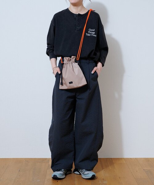 CIAOPANIC TYPY(チャオパニックティピー)の「【SML別注】MULTI POCKET DRAWSTRING(ショルダーバッグ・メンズ・ブルー/ブラック/ベージュ・ONE SIZE)」の15枚目の写真