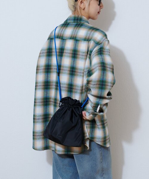 CIAOPANIC TYPY(チャオパニックティピー)の「【SML別注】MULTI POCKET DRAWSTRING(ショルダーバッグ・メンズ・ブルー/ブラック/ベージュ・ONE SIZE)」の22枚目の写真