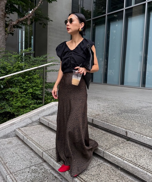 Ameri（アメリ）の「LEOPARD BIAS NARROW SKIRT（スカート・レディース・ブラウン/ブラック・SMALL/MEDIUM）」の19枚目の写真