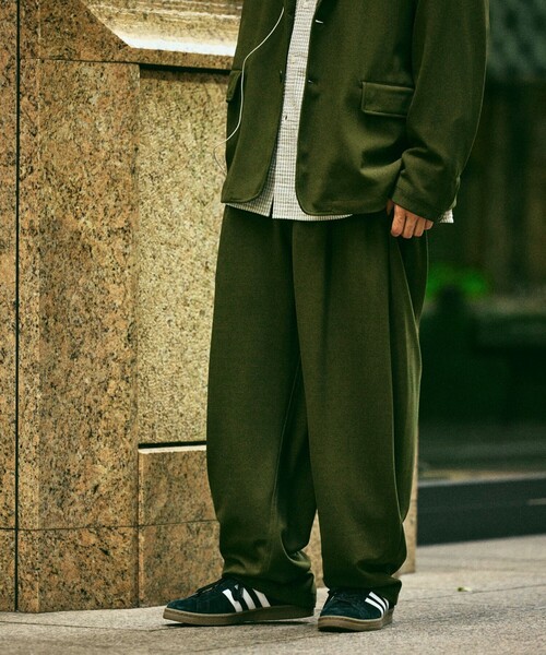 FREAK'S STORE(フリークスストア)の「限定展開 Relax Fit リラックスフィット コンフォータブル セットアップ/テーラードジャケット/イージーパンツ/オーバーサイズ(テーラードジャケット・メンズ・ブラック/チャコールグレー/ベージュ/オリーブ・LARGE/MEDIUM/SMALL)」の16枚目の写真