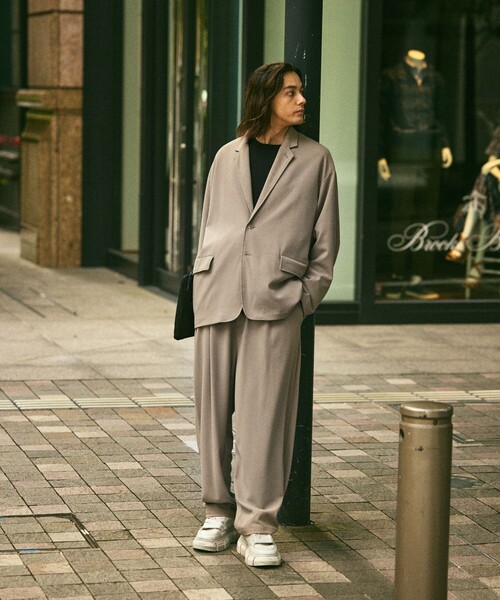 FREAK'S STORE(フリークスストア)の「限定展開 Relax Fit リラックスフィット コンフォータブル セットアップ/テーラードジャケット/イージーパンツ/オーバーサイズ(テーラードジャケット・メンズ・ブラック/チャコールグレー/ベージュ/オリーブ・LARGE/MEDIUM/SMALL)」の19枚目の写真