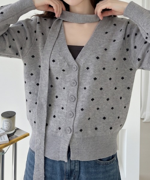 Ada.(エイダ)の「ボウタイ付き ドット ジャガード ニットカーディガン(カーディガン/ボレロ・レディース・ブラック/ホワイト/グレー・FREE)」の18枚目の写真