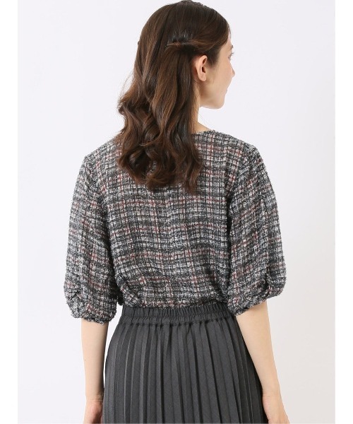 m.f.editorial(エムエフエディトリアル)の「ブラウス レディース 5分袖 プルオーバー チェック ジャガード キーネック(シャツ/ブラウス・レディース・ブラウン/ブラック・LARGE/MEDIUM)」の13枚目の写真