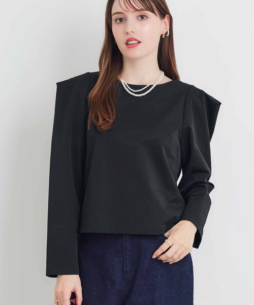 PICCIN PERLA（ピッチンペルラ）の「トンガリショルダーブラウス（シャツ/ブラウス・レディース・オフホワイト/ブラック・M）」の2枚目の写真