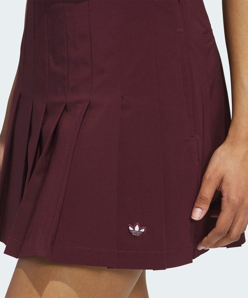 adidas(アディダス)の「プルオン プリーツスカート【adidas Golf/アディダスゴルフ】(スカート・レディース・レッド・LARGE/MEDIUM/SMALL/X-LARGE/XX-LARGE)」の3枚目の写真