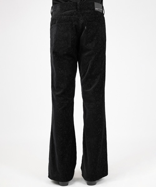 LAD MUSICIAN(ラッドミュージシャン)の「COTTON VELVETEEN FLARE PANTS(その他パンツ・メンズ・ブラック×ブラック・46/44/42)」の3枚目の写真