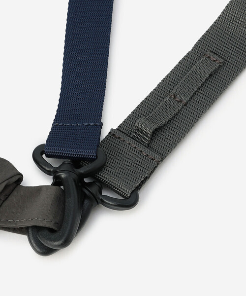 STANDARD SUPPLY（スタンダードサプライ）の「STANDARD SUPPLY | DRAW STRING SHOULDER L GREY UNISEX（ショルダーバッグ・レディース・グレー・ONE）」の9枚目の写真