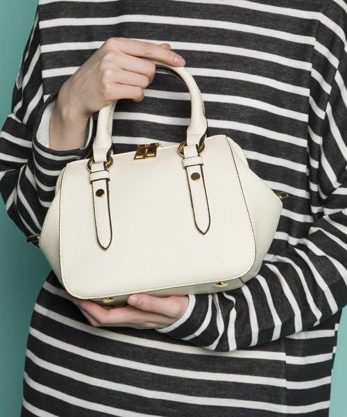 PLAIN CLOTHING（プレーンクロージング）の「ミニボストンバッグ/ショルダーバッグ【PLAIN CLOTHING】（ショルダーバッグ・レディース・オフホワイト/ブルー/ダークグレー/ブラウン/ブラック・FREE）」の2枚目の写真