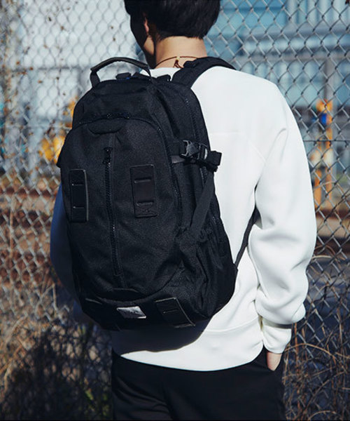 F/CE. （エフシーイー）の「F/CE. 950 TRAVEL BP  / エフシーイー 950デニール トラベルバックパック（バックパック/リュック・メンズ・ベージュ/ネイビー/グレー/ブラック・FREE）」の18枚目の写真