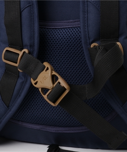 F/CE. （エフシーイー）の「F/CE. 950 TRAVEL BP  / エフシーイー 950デニール トラベルバックパック（バックパック/リュック・メンズ・ベージュ/ネイビー/グレー/ブラック・FREE）」の8枚目の写真