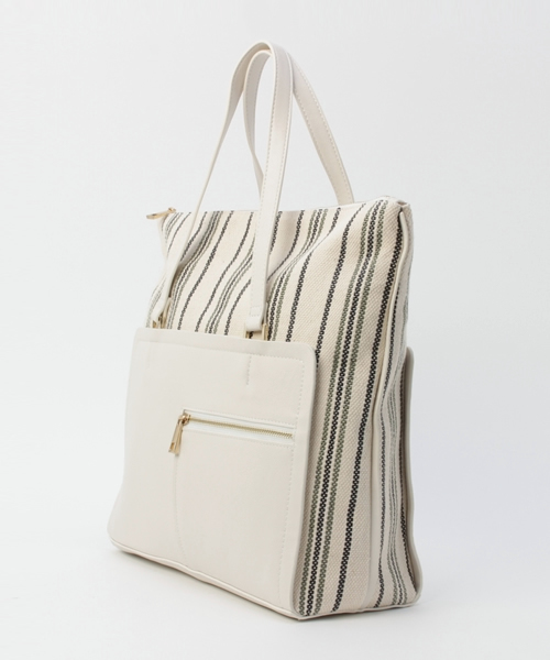 interstaple（インターステイプル）の「ｷｬﾝﾊﾞｽｺﾝﾋﾞ口折れﾄｰﾄ（ショルダーバッグ・レディース・ホワイト/キャメル・FREE）」の3枚目の写真