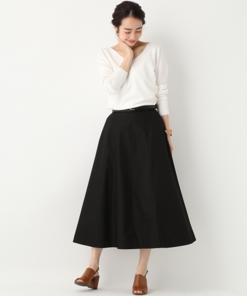 A part by(アパートバイ)の「TCチノロングフレアスカート 746735 (スカート・レディース・ブラック/イエロー/ベージュ/グリーン・LARGE/MEDIUM)」の5枚目の写真