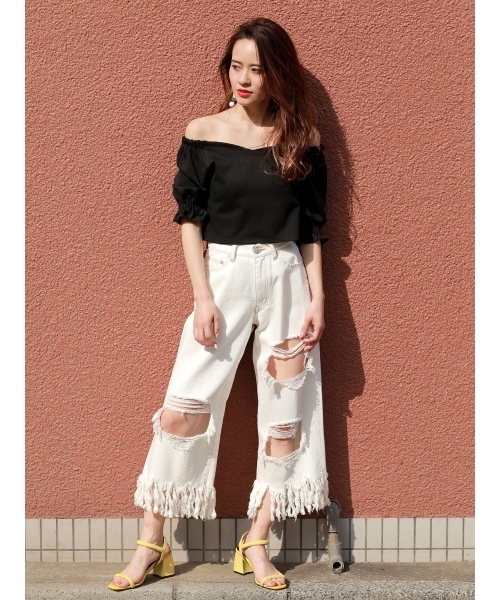 MURUA（ムルーア）の「ギャザースリーブワイドＶ ＴＯＰＳ（Tシャツ/カットソー・レディース・ブラック/ピンク/オレンジ/オフホワイト・FREE）」の16枚目の写真