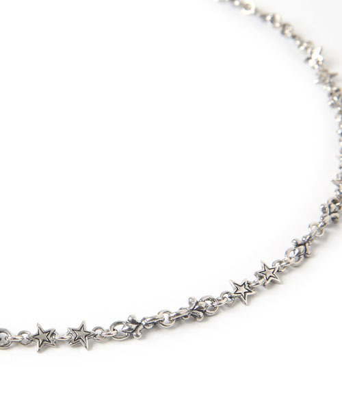 ROYAL ORDER(ロイヤルオーダー)の「STARSHINE NECKLACE w/ TINY FLEUR DE LIS AND HOOK(ネックレス・メンズ・シルバー・フリ-)」の4枚目の写真