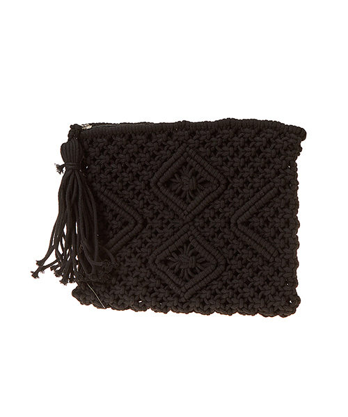 fifth（フィフス）の「タッセルチャーム鍵編みクラッチバッグ（クラッチバッグ・レディース・ホワイト/ブラック/ベージュ・FREE）」の3枚目の写真