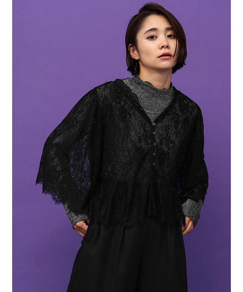 E hyphen world gallery(イーハイフンワールドギャラリー)の「・2Wayレースアッププルオーバー(Tシャツ/カットソー・レディース・マスタード/ボルドー/ブラック/スモークピンク・FREE)」の2枚目の写真