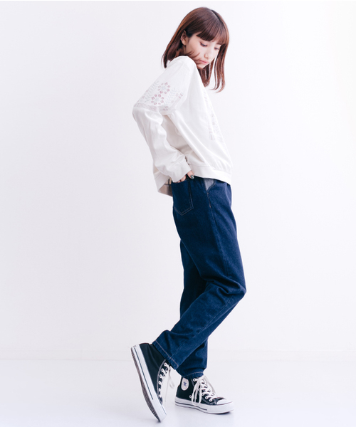 MERLOT（メルロー）の「しんでんのおにわししゅうベロア調ブラウス7254（シャツ/ブラウス・レディース・ライトブルー/ブラック/アイボリー・FREE）」の12枚目の写真